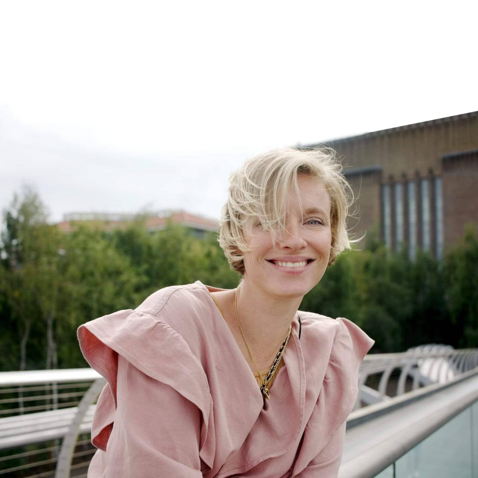 RECUERDEN QUE ESTOS POST SON TODO FICTICIOS Y EXTRAPIDOS DE OTRAS EMPRESAS